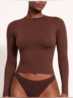 SKIMS Fits Everybody Long Sleeve T-Shirt S Chocolate Brown Second Skin Stretch